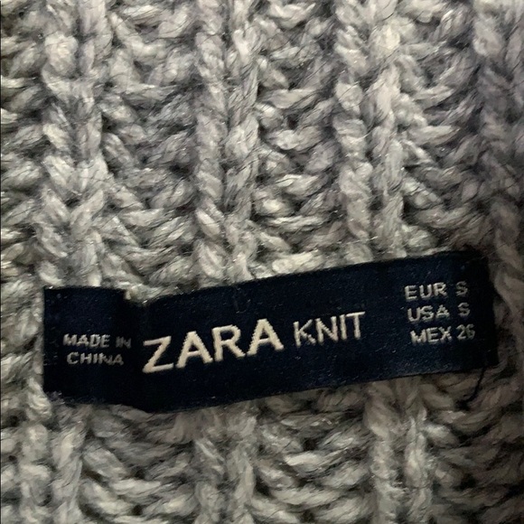 Zara Knit Turtleneck - Picture 3 of 3